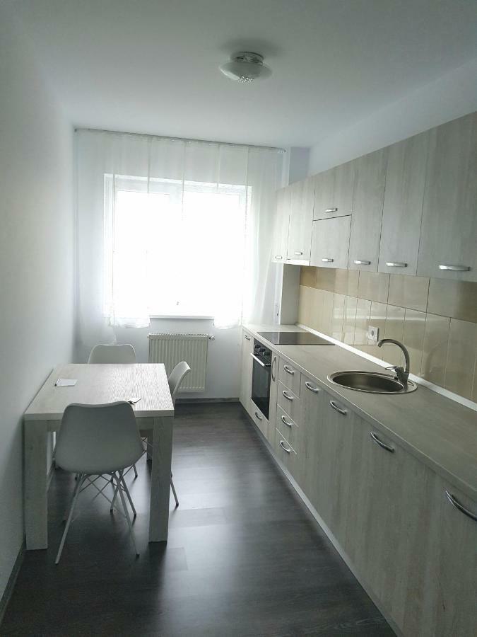 Happyhome Central Deluxe Apartments Oradea Zewnętrze zdjęcie
